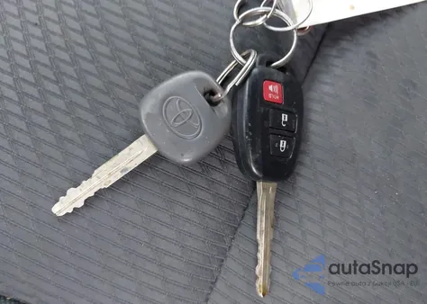 2018 Toyota Highlander Le из США, поврежденный, VIN 5TDBZRFH8JS886924